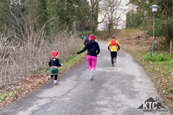 Slide_Kinder_-_3520-1980-max_2