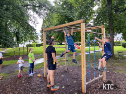 Slide_Kinder_-_4032-3024-max_43