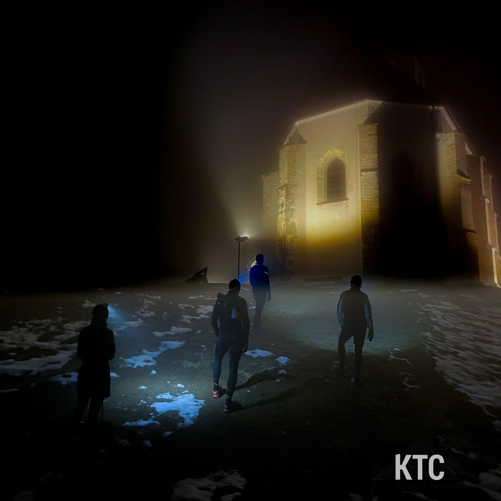 Vollmond Lauftreff, 08.12.2022: Der Julmond hat uns geleuchtet